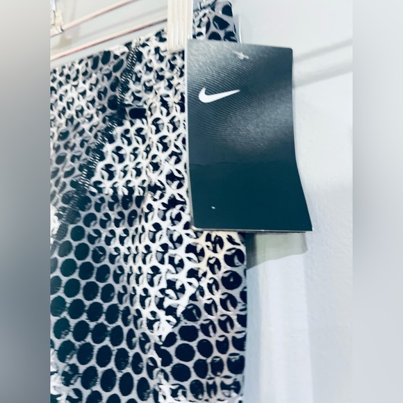 Nike Swim Boys' Nova Spark Poly Print Jammers Black size Med NWT - Picture 3 of 7